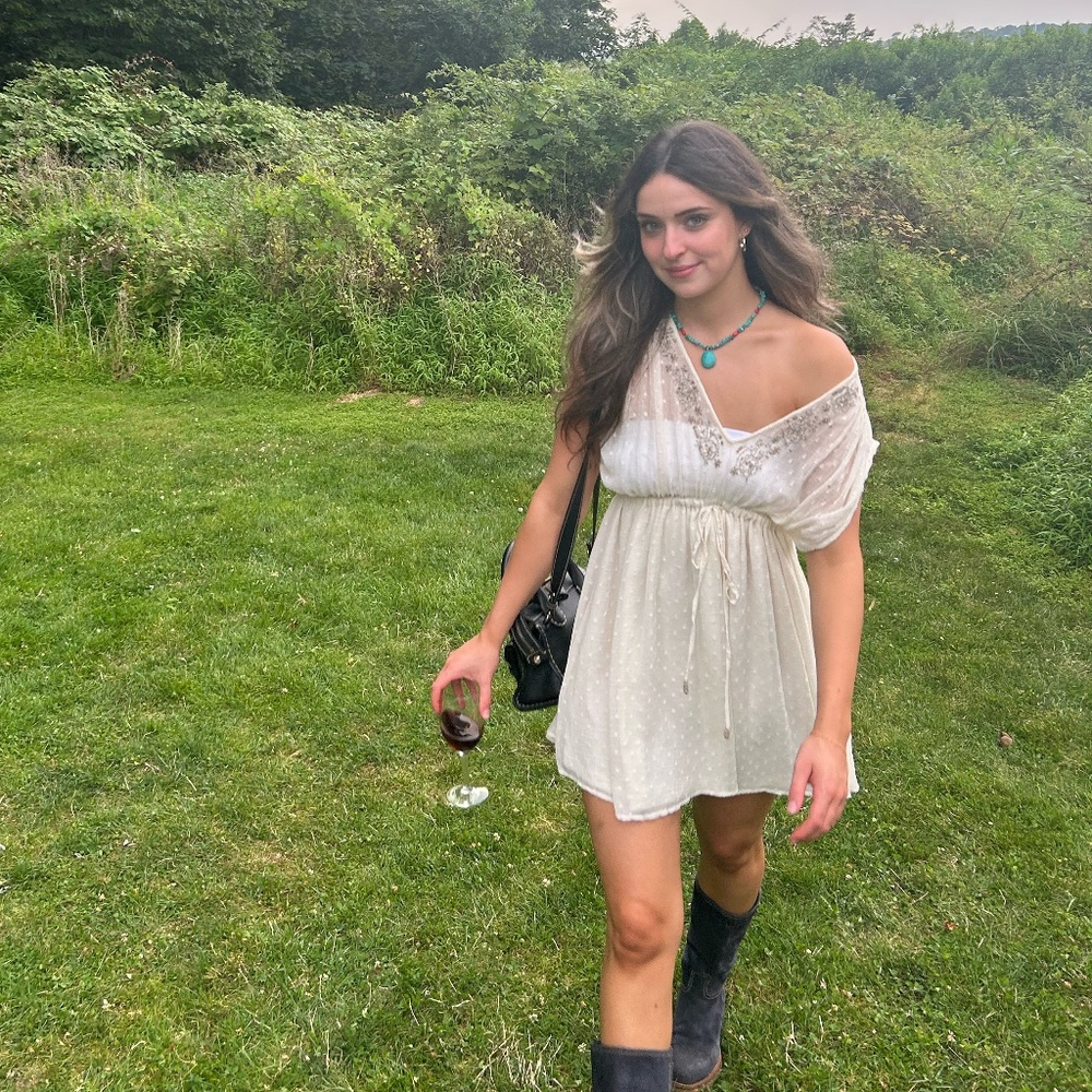 Meet your Posher, Caroline